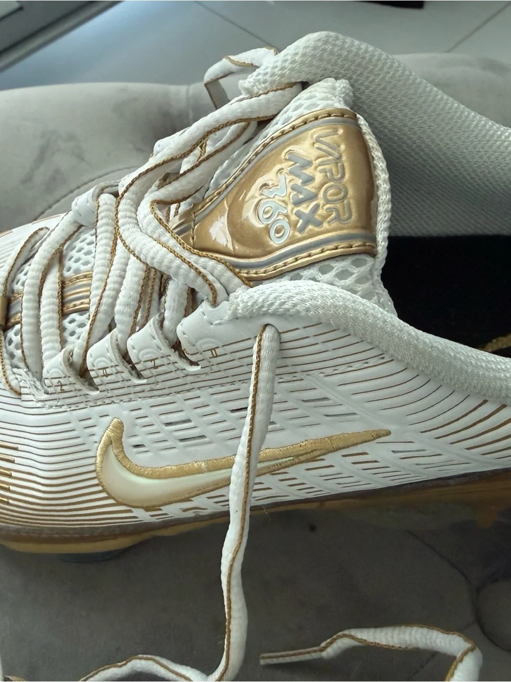 Nike Women’s White & Gold Athletic Sneakers - Picture 9 of 10